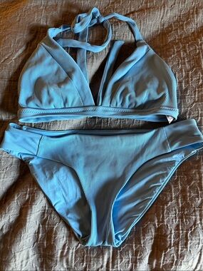 BECCA Light Blue Ribbed Two-Piece Bikini D - Large